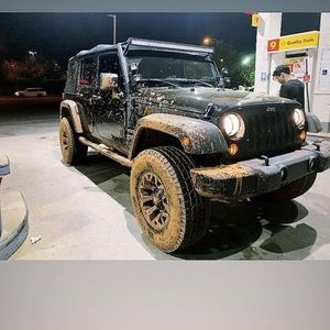 Meet your Posher, Arturo